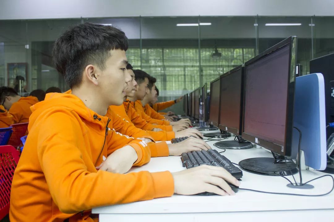珠海市创沃中等职业学校(原珠海一职实验学校) 珠海市创沃中等职业学校(原珠海一职实验学校)